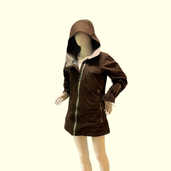 Mountain Equipment Coop  ladies raincoat. - Picture 1 of 6